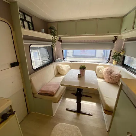 Cosy Campers Camping
